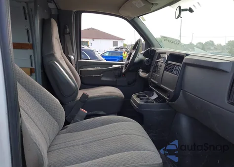 2006 GMC Savana Work Van z USA, uszkodzony, nr VIN 1GTGG25V161238453